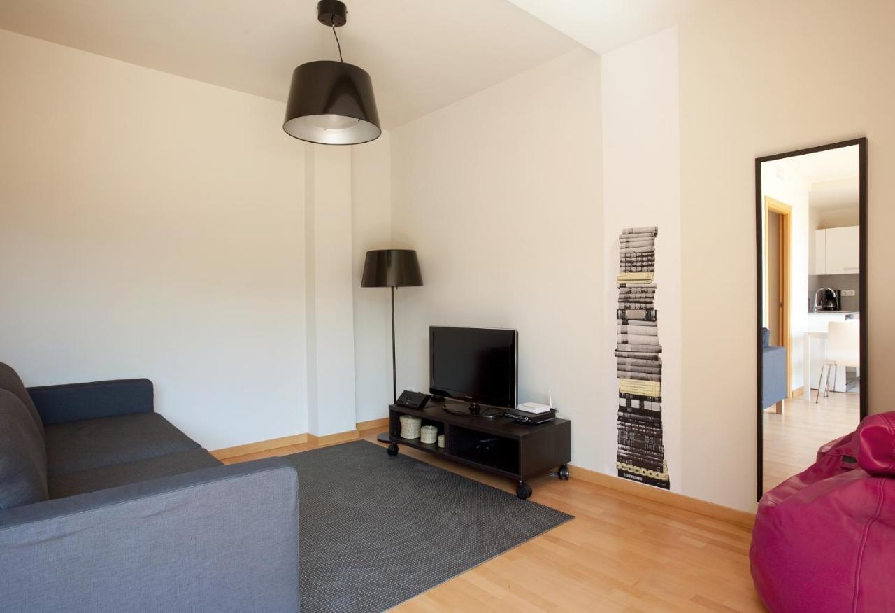Ab Park Gueell-Gaudi Apartment Барселона Стая снимка